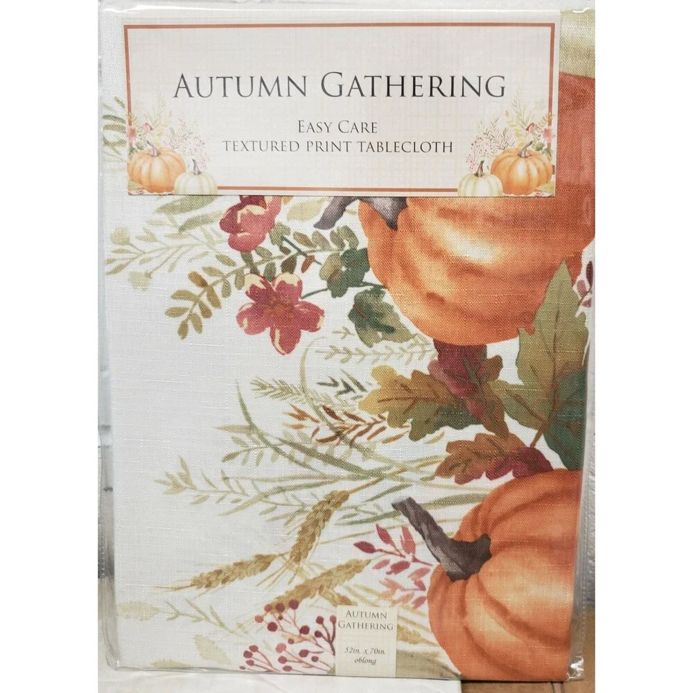 1 Printed Fabric Tablecloth,52